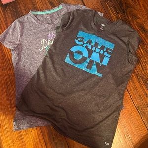 bought both for my daughter and she never wore either one. :(